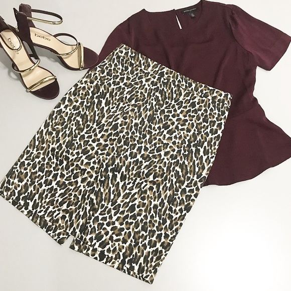 JCrew Dresses & Skirts - JCrew Pencil Skirt